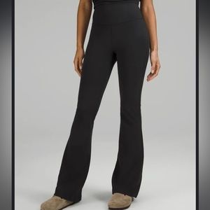 Groove Super High Rise Flare Pant - black